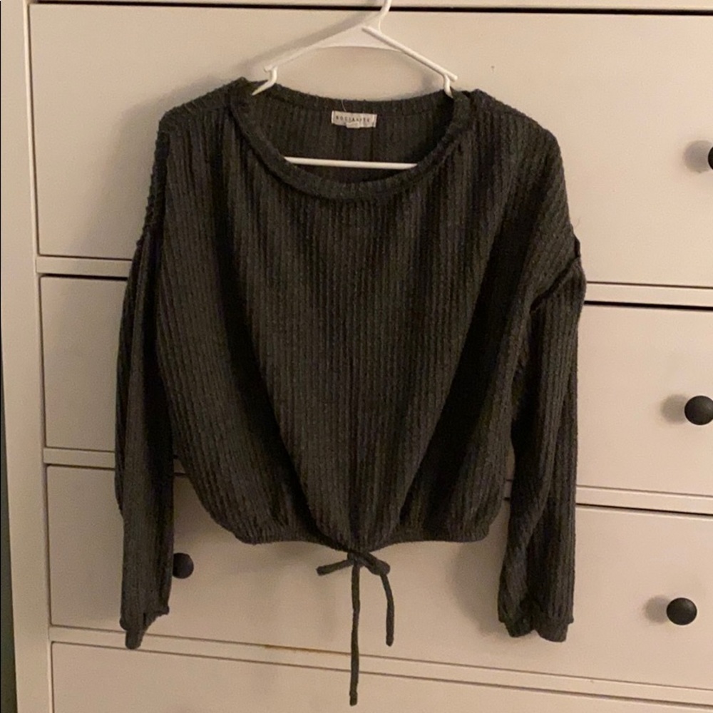 🛑SOLD🛑 Socialite tie-front sweater
